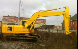 Komatsu PC220-7