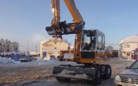 Услуги экскаватора LIEBHERR