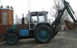 Экскаватор ЮМЗ