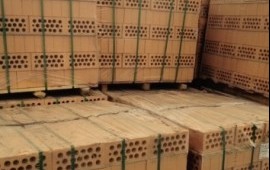 Продаётся кирпич со склада