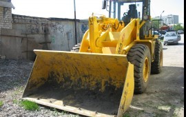 Погрузчик фронтальный 1.8м3