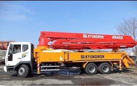 Продаю Автобетононасос Kyungwon 4R40X, Hyundai 250