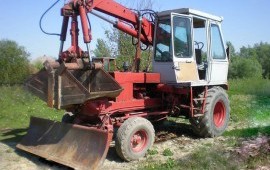 Продам Экскаватор-погрузчик