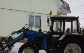 Продам экскаватор-погрузчик мтз 82