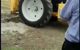 Продам Экскаватор погрузчик