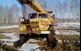 Автокран Урал вездеход 16т