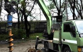 Аренда автоэкскаватора+ямобур+молот