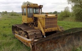 Оказания услуги БУЛЬДОЗЕРА ( болотоход )
