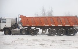 Самосвал перевезёт ваш груз.