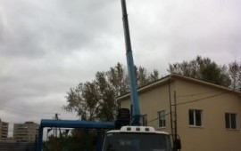 Автовышка, кран-манипулятор