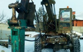 Гидромолот на базе колёсного полноповоротного экск