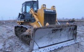 Бульдозер Shantui SD22