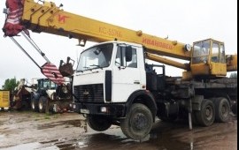 Автокран 32 т. 31м