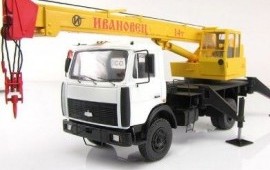 Автокран Ивановец