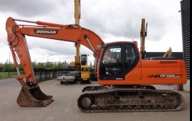 Услуги гусеничного экскаватора DOOSAN DX225LCA