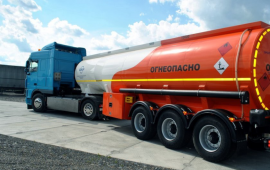Услуги бензовоза Scania, полуприцеп Showa