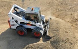 Аренда мини погрузчика BobCat