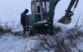 Миниэкскаватор. Ямобур. Гидромолот услуги вездеход
