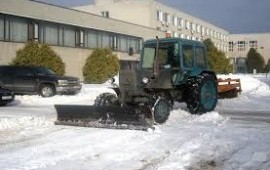 Чистка снега и вывоз