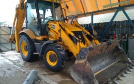Услуги по аренде экскаватора-погрузчика JCB 3CX