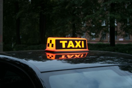 Услуги такси и прокат авто
