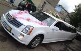 Кадилак SRX