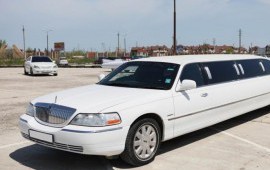 LincolnTown Car