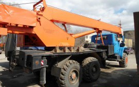 Урал 5557