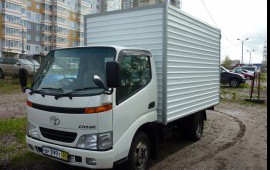 TOYOTA DYNA