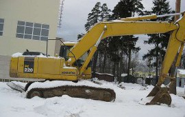 Аренда экскаватора КОМАЦУ РС 220-7