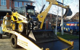 МИНИ-ПОГРУЗЧИК Caterpillar 242B3