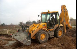 Аренда экскаватора погрузчика JCB (24 часа)