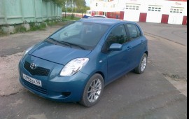 Такси TOYOTA YARIS