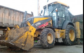 Аренда экскаватора-погрузчика с гидромолотом John Deere