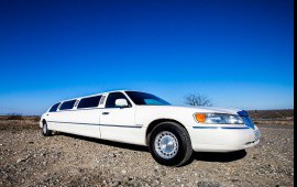 Аренда лимузина Lincoln Town Car