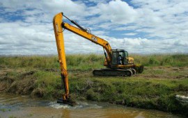 Аренда гусеничного экскаватора JCB JS 220 LR