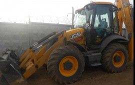 Аренда погрузчика-экскаватора JCB 3cx Super