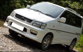 Заказ микроавтобуса TOYOTA Lite Ace Noax