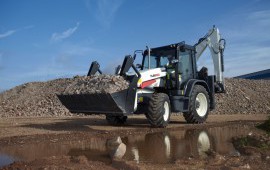 Сдам в аренду экскаватор погрузчик Terex TLB 825 в Мурманске