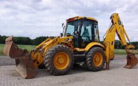 Экскаватор -погрузчик JCB