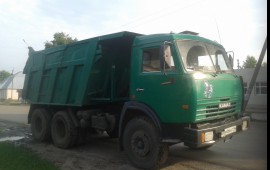 Аренда КАМАЗа с водителем по доставке сыпучих материалов