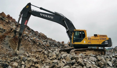 Аренда экскаватора Volvo TC 460 в Прокопьевске