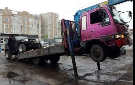 Услуги эвакуатора с лебедкой
