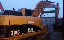 Аренда гусеничного экскаватора катопиллар 318с