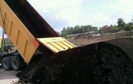Плодородный растительный газонный для грядок грунт