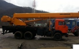 Аренда автокрана 25 тонн в Санкт-Петербурге (СПб)