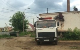 Мусоровоз маз