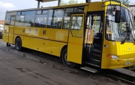 Автобус для перевозки детей