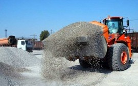 Доставка самосвалами