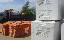 Продаем кирпич красный полнотелый М-150